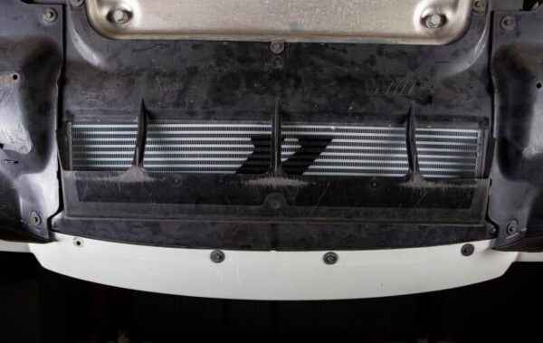 Mishimoto BMW F8X M3/M4 Oil cooler, 2015-2020 - Image 5