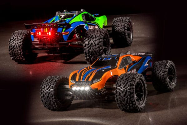 Traxxas Rustler 1:10 4x4 Stadium Truck Orange - Image 2