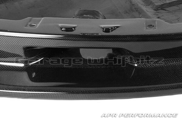 APR Nissan R35 GTR carbon fibre front splitter - Image 2