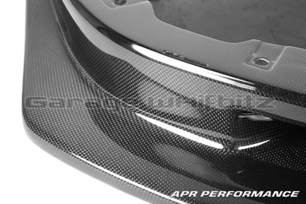 APR Nissan R35 GTR carbon fibre front splitter - Image 8